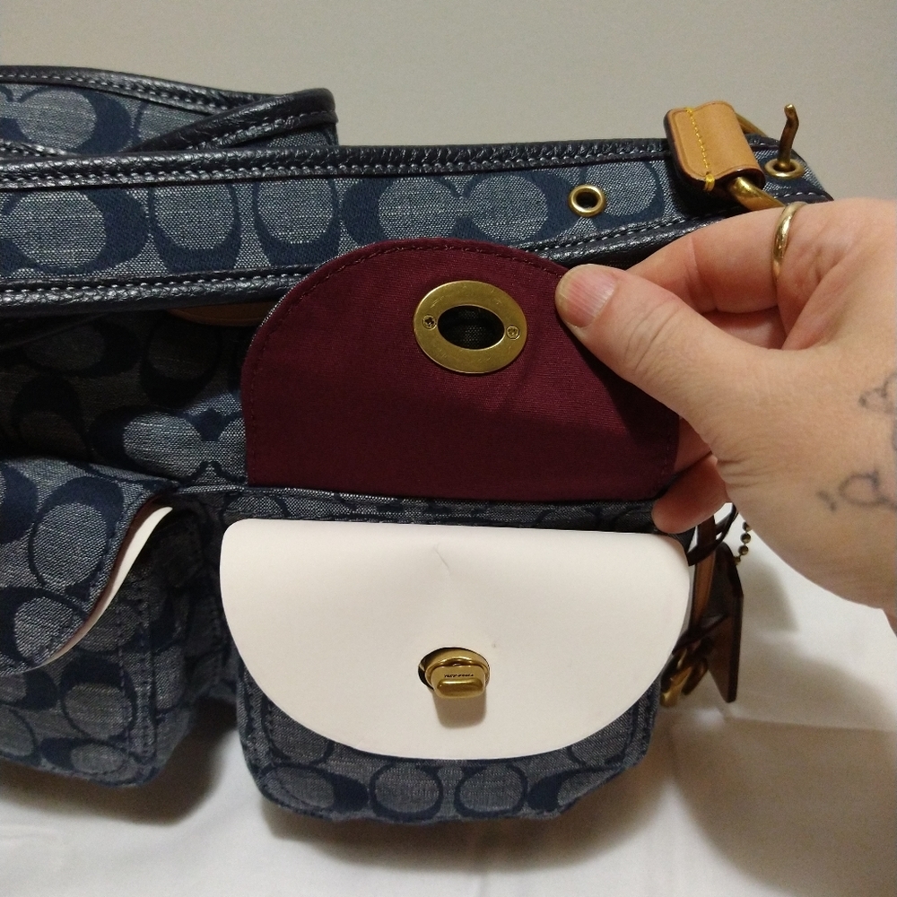 Sold**Coach New York Chambray Signature Cargo Bag - Picture 12 of 16